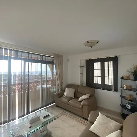 Flamingo アパート パルム・マール